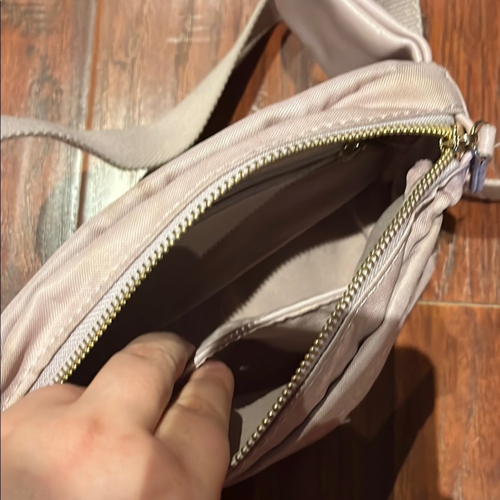 Ivory Ella Light Pink Belt Bag - Picture 3 of 5
